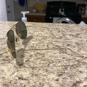 Ray-Ban Gold Aviators